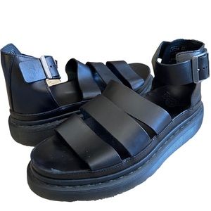 Dr. Martens Clarissa Sandal